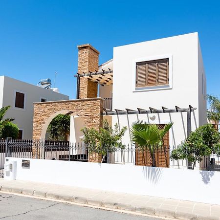 Villa Alexandra By Ezoria Villas Айя-Напа Экстерьер фото